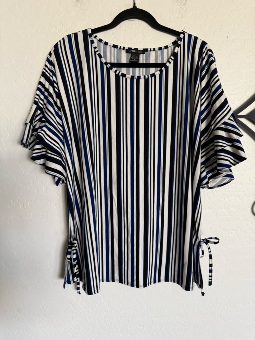 ROBERT LOUIS Vertical Striped Ruffle Sleeve Tie-Hem Top - XL